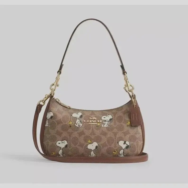 NWT Coach X Peanuts Teri Shoulder Bag In Signature Snoopy CBJ88