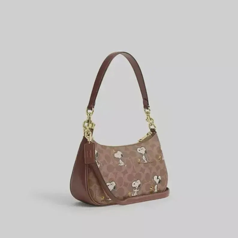 NWT Coach X Peanuts Teri Shoulder Bag In Signature Snoopy CBJ88
