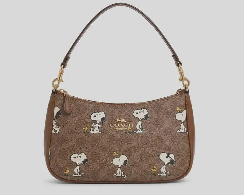 NWT Coach X Peanuts Teri Shoulder Bag In Signature Snoopy CBJ88