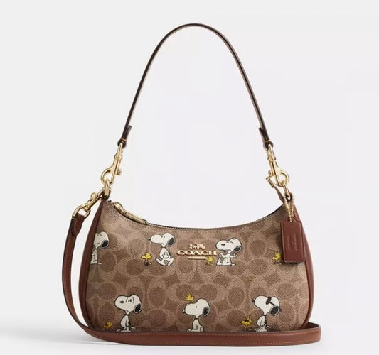 NWT Coach X Peanuts Teri Shoulder Bag In Signature Snoopy CBJ88